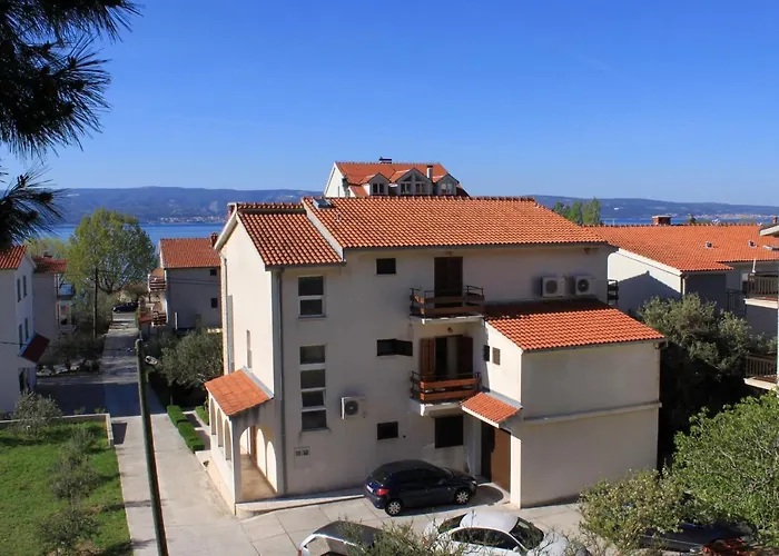 Apartman Apartments By The Sea Duce, Omis - 2821